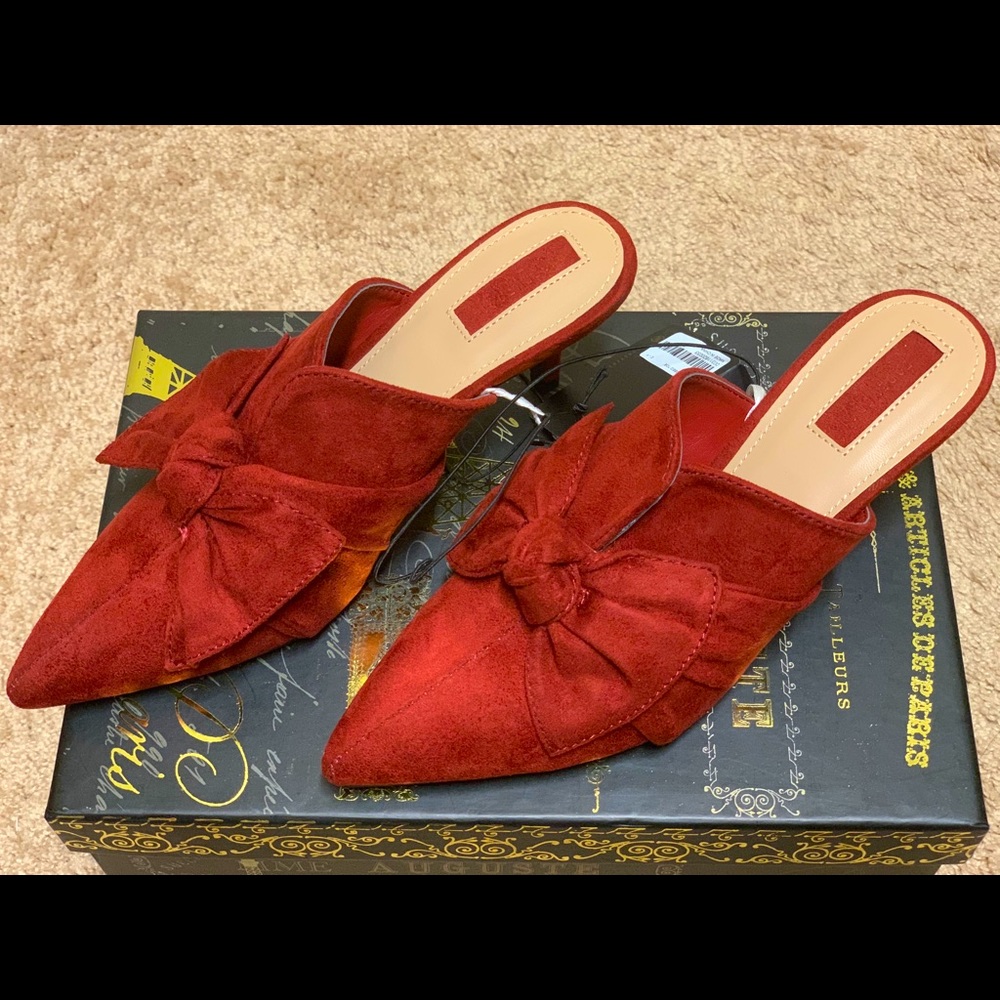 Red mid heels Size 6
